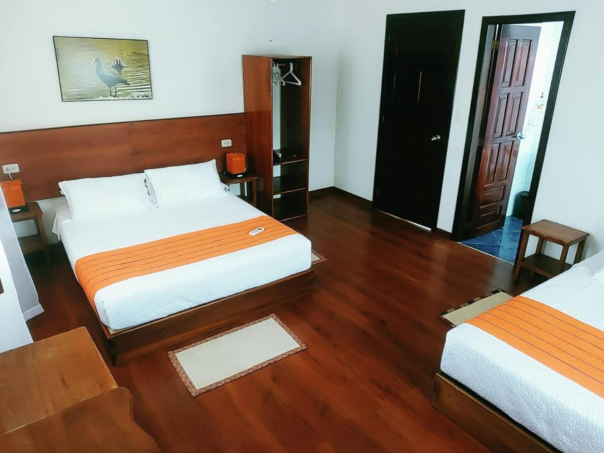 Hostal Tero Real Puerto Villamil Esterno foto