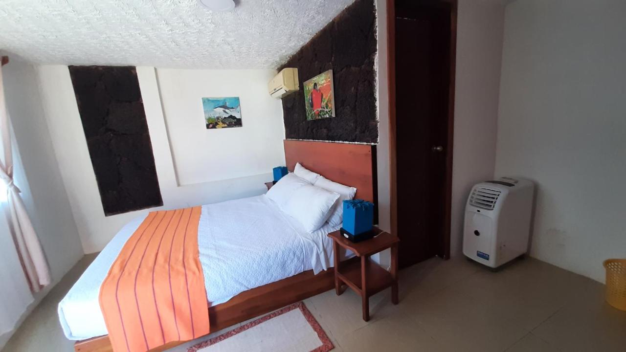 Hostal Tero Real Puerto Villamil Esterno foto