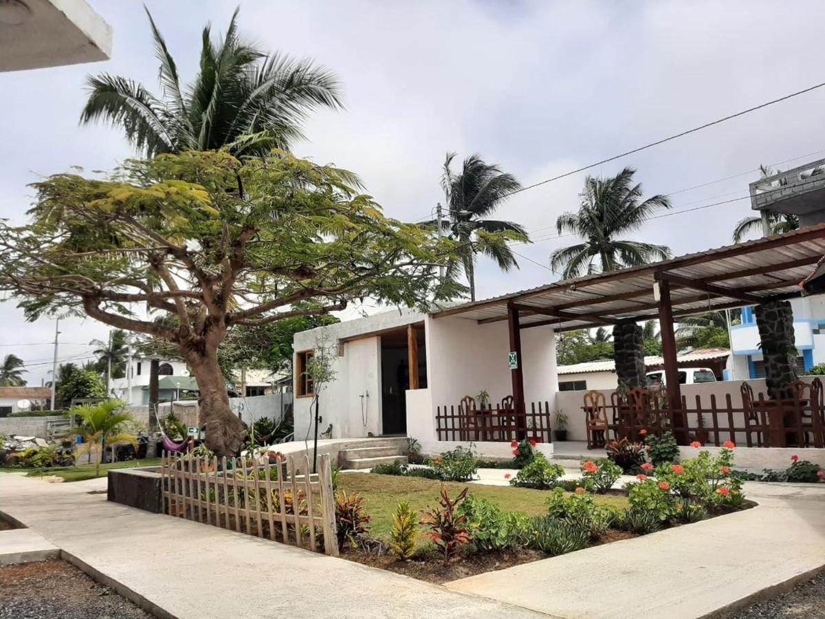 Hostal Tero Real Puerto Villamil Esterno foto