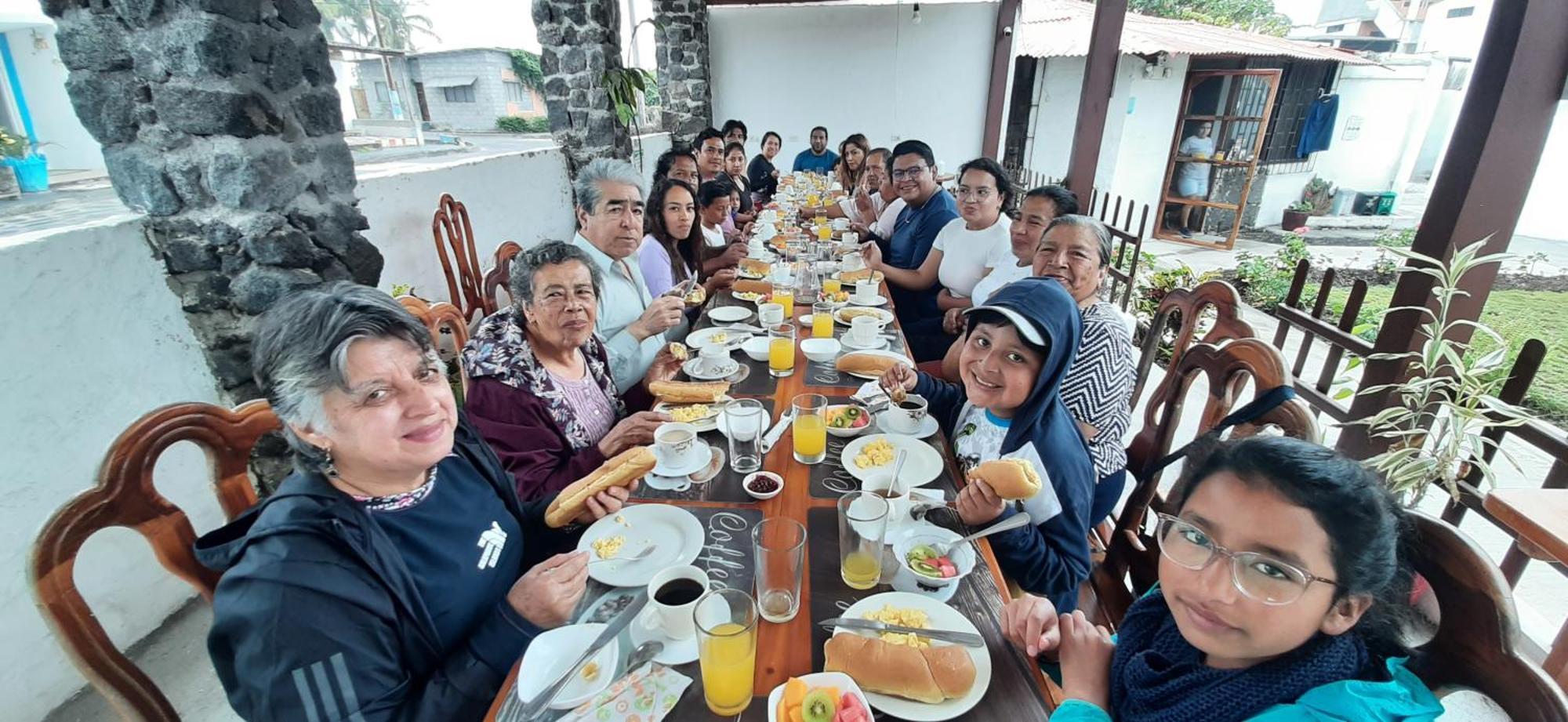 Hostal Tero Real Puerto Villamil Esterno foto