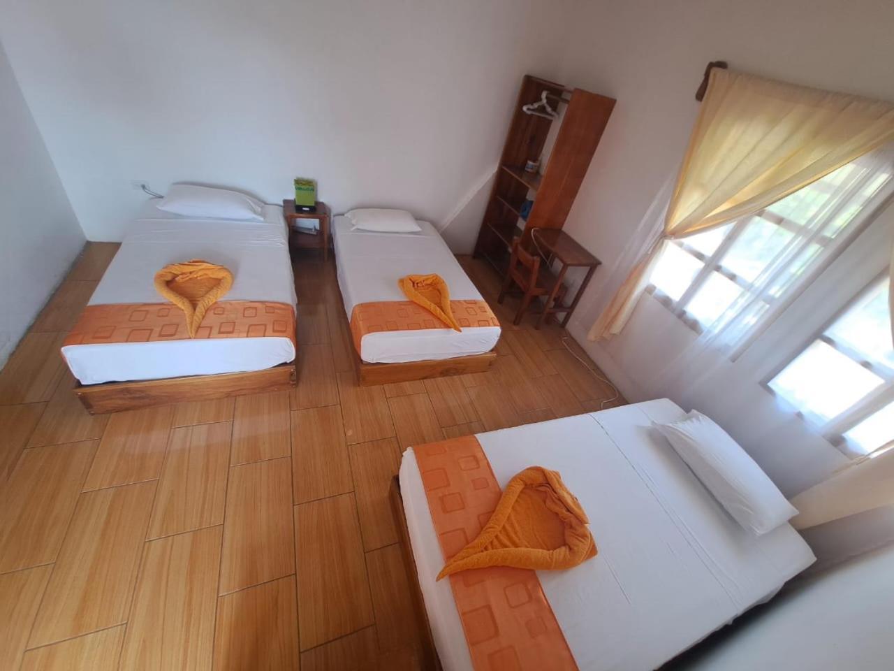 Hostal Tero Real Puerto Villamil Esterno foto